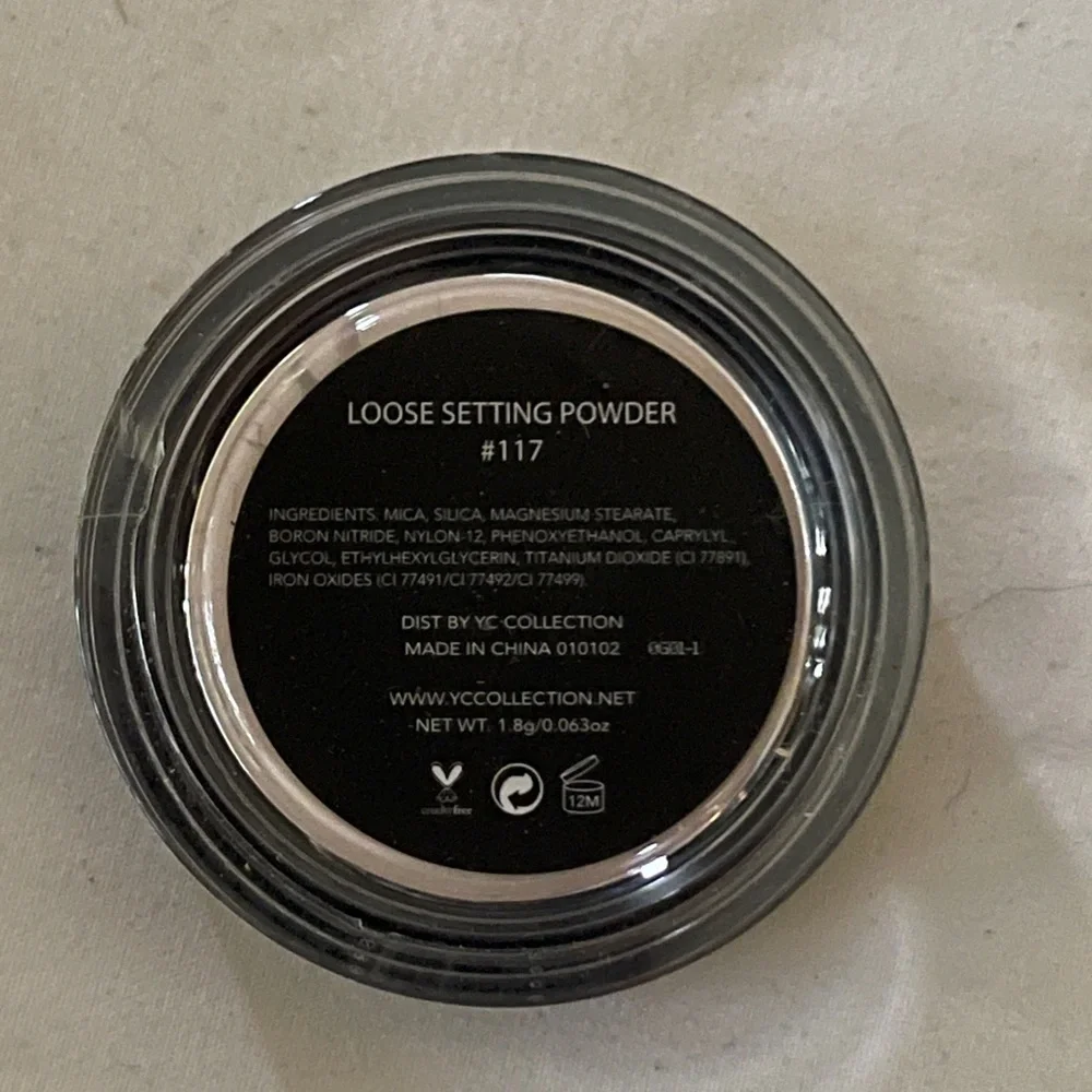 YC Collection Loose Setting Powder - Picture 2 of 2